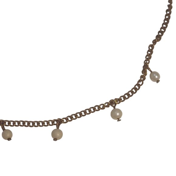 Dainty Minimalist Gold Vintage Pearl Choker Necklace - Picture 3 of 6